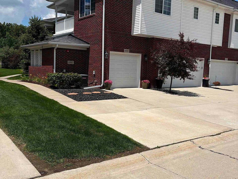 1st image of 6989 Boulder Pointe Dr