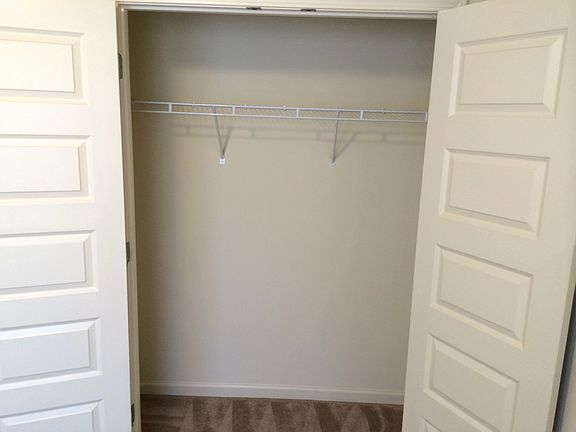 4th image of 354 McConnells Trce APT 103