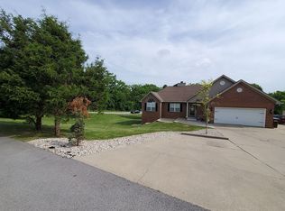 101 Indian Springs Trl, Lancaster, KY 40444