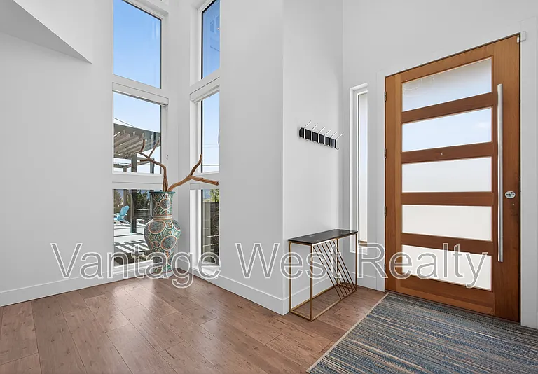 3859 Carrall Rd #1 — Photo 46