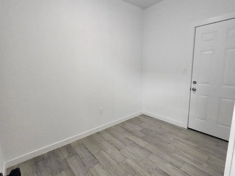 1418 Road 5607 — Photo 11