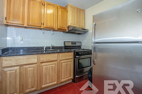 Rented by EXR | media 7