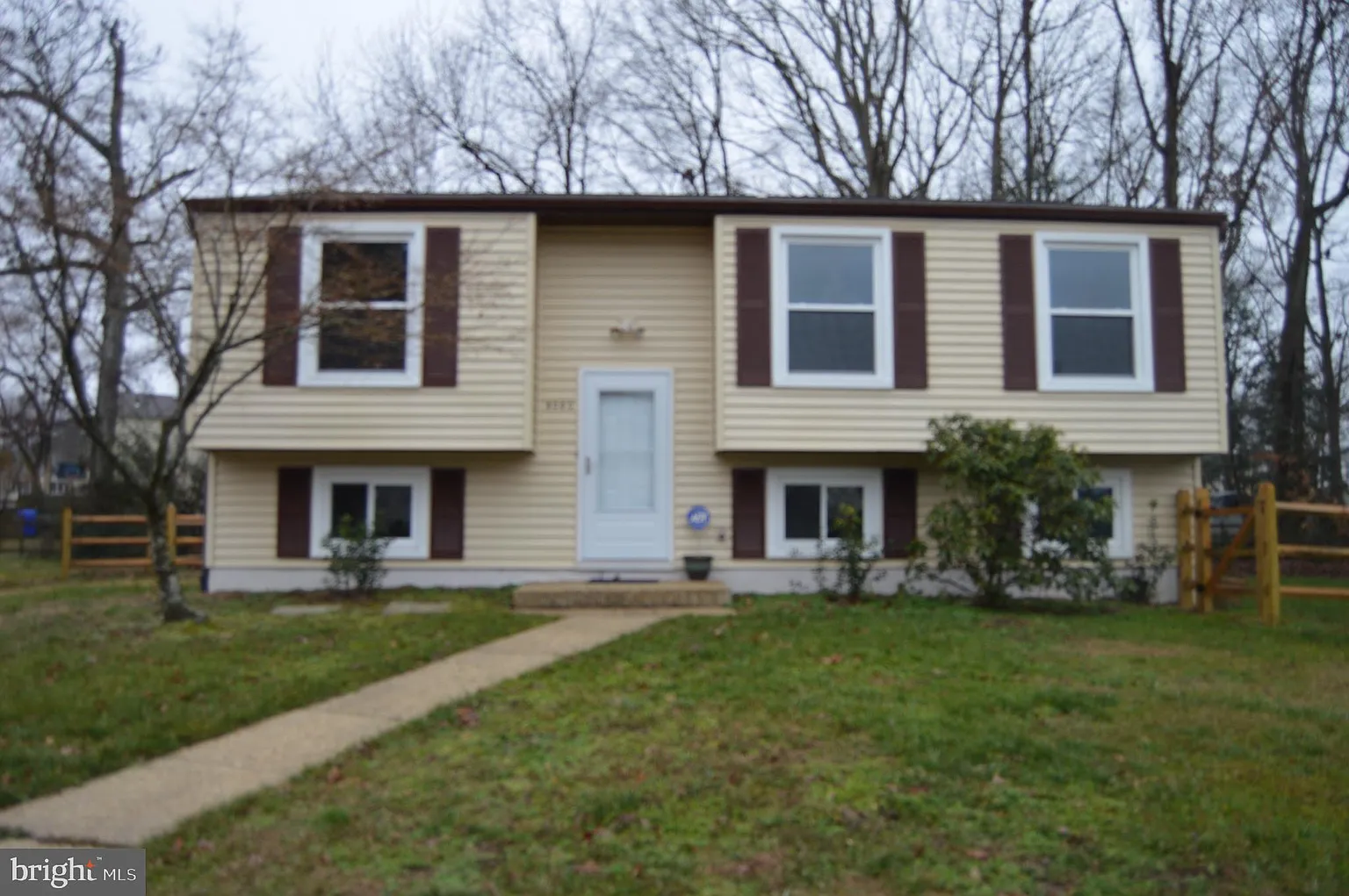 4049 Parker Ct photo 1