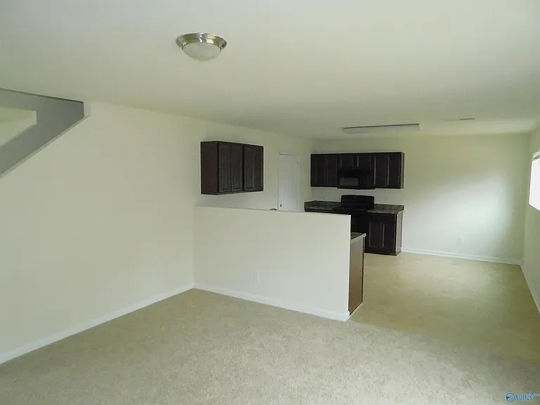 130 Lockport Dr — Photo 6