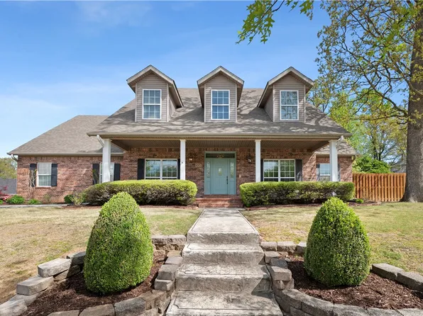 3456 E Township St, Fayetteville, AR 72703