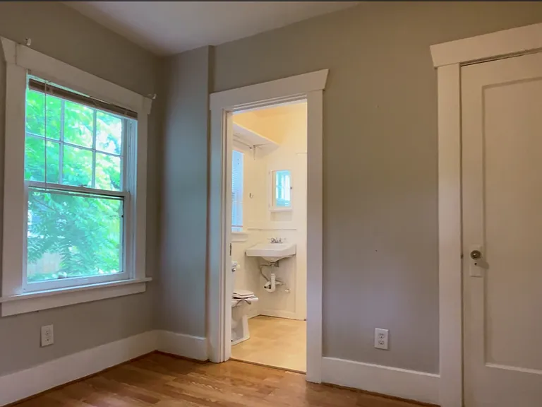 5619 NE 26th Ave — Photo 29