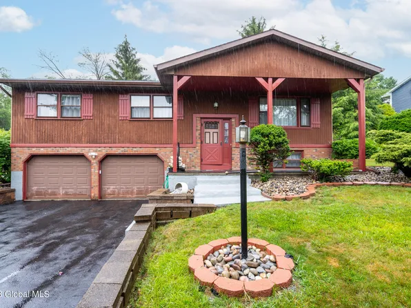 61 Alpine Drive, Latham, NY 12110