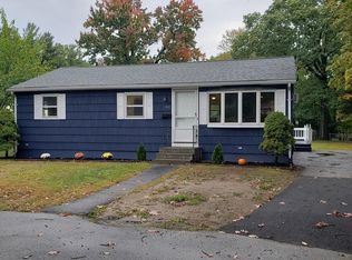102 Hickory Rd, Leominster, MA 01453