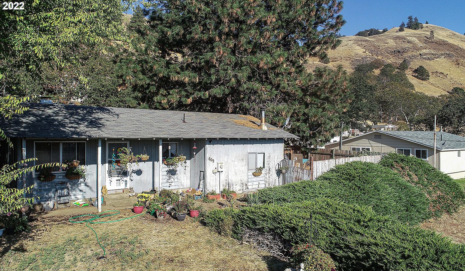 609 Johnson Ave, Lyle, WA 98635 Zillow