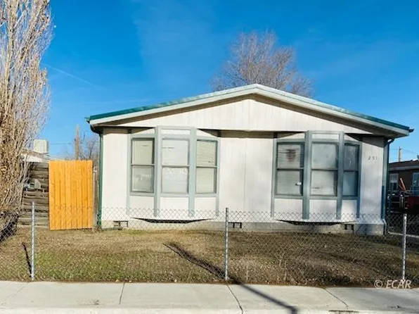 251 13th St, Carlin, NV 89822