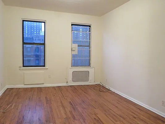 Rented by Citi Habitats | media 9