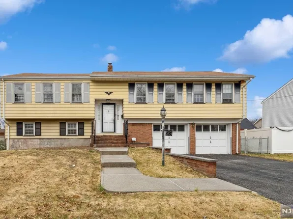 99 Lincoln Ave, Saddle Brook, NJ 07663