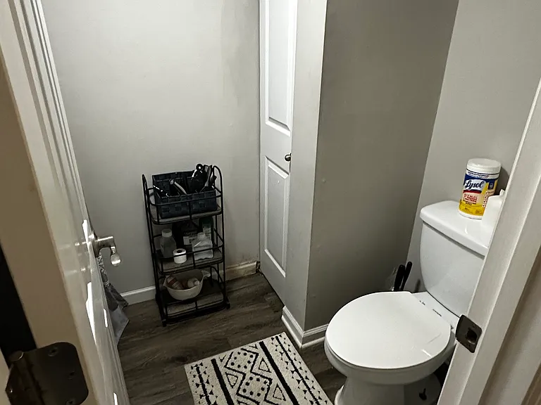 1853 Basston Dr — Photo 17