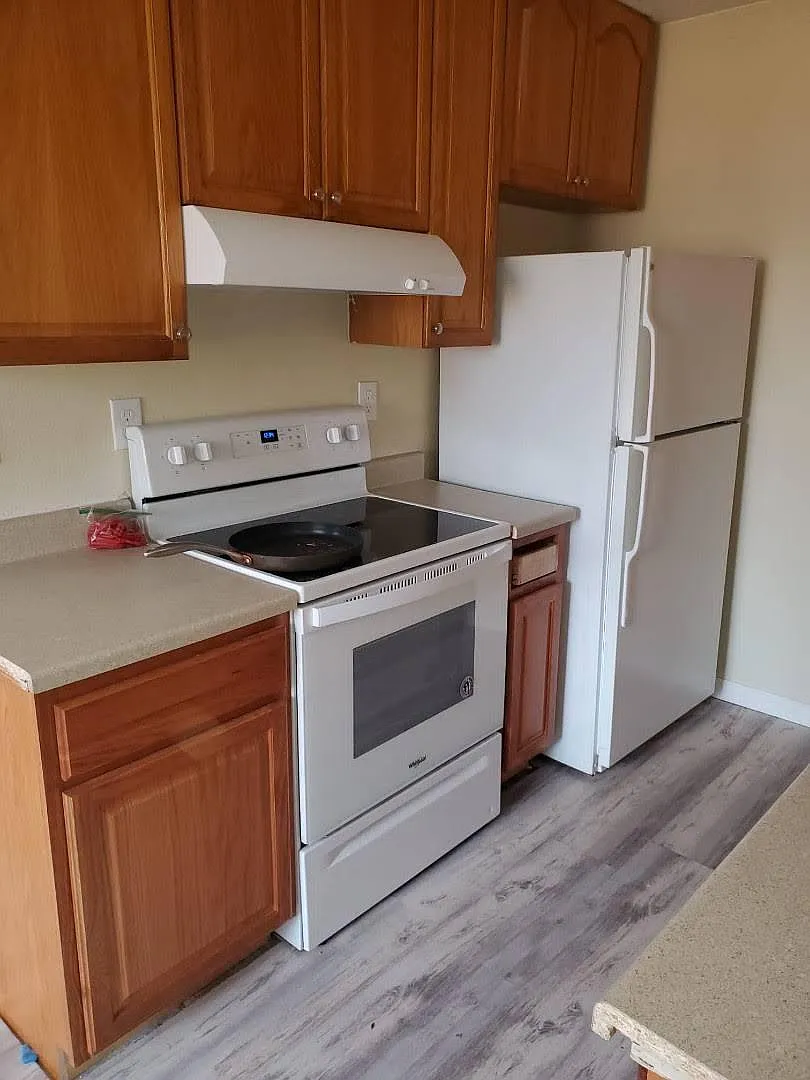 2 bed, 805 sqft, $2,295 — Photo 3