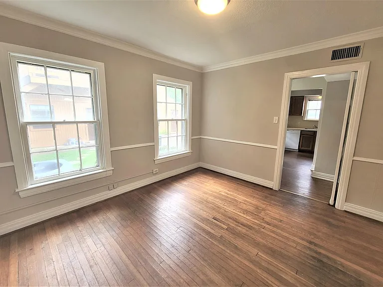 2211 Dorrington St — Photo 3