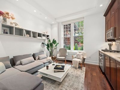 31 W 11th St APT 1B, New York, NY, 10011