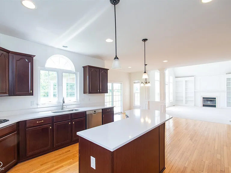 2641 Dawn Ridge Dr — Photo 10
