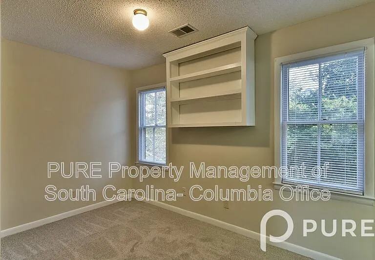 101 Briarcliffe E — Photo 38
