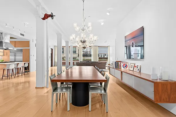 Sold by Corcoran | media 3