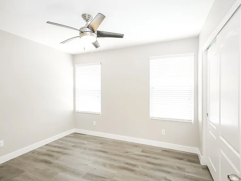8112 Satin Carnation Ln — Photo 13