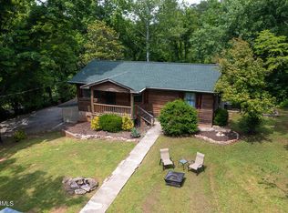 4906 Shipe Rd, Corryton, TN 37721