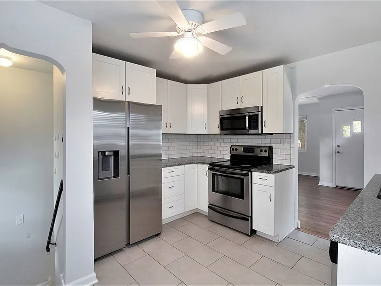 3111 S Emerson St — Photo 6