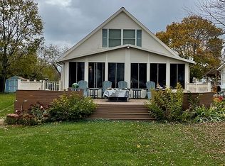 566 Driftwood Dr, Middle Bass, OH 43446