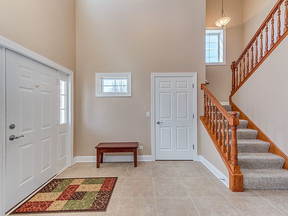 5th image of 613 Borman Dr