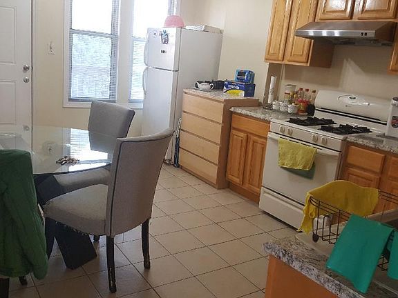 2nd image of 3569 S Archer Ave