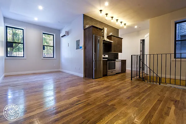 Rented by MySpaceNYC | media 1
