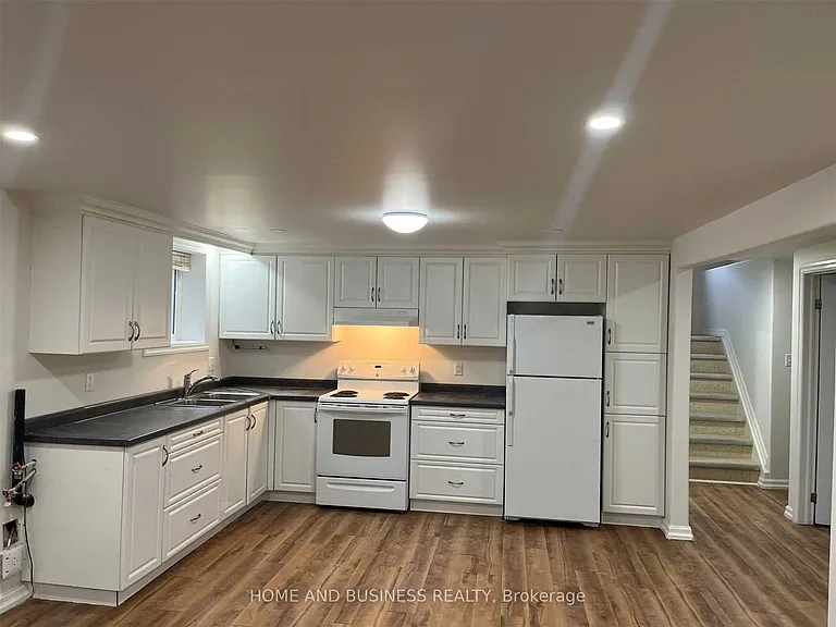 38 River Dr #1 — Photo 10
