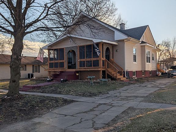 2nd image of 213 N Porter St