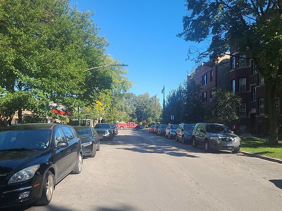 4th image of 4744 N Paulina St