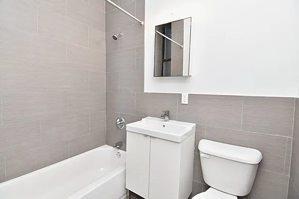 Rented by Bohemia Realty Group | media 14