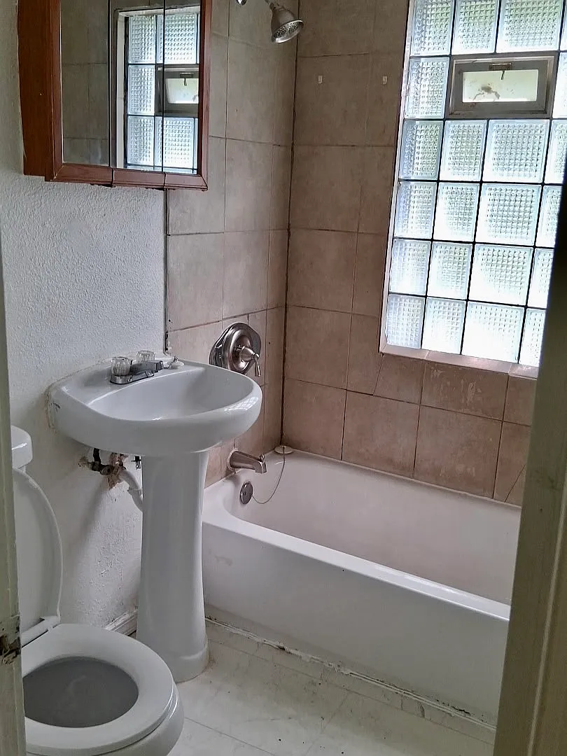 2 bed, 1564 sqft, $950 — Photo 4