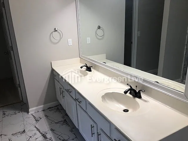 3689 Patti Pkwy — Photo 8