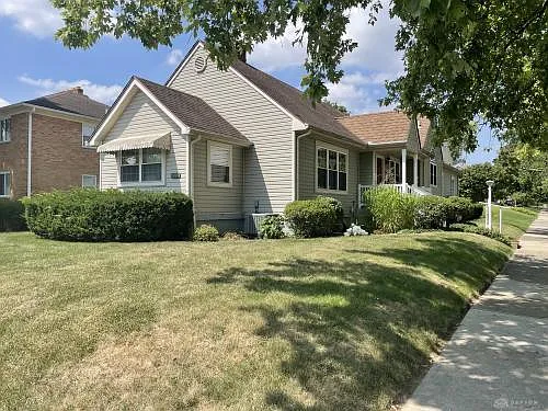 1901 Shroyer Rd — Photo 2