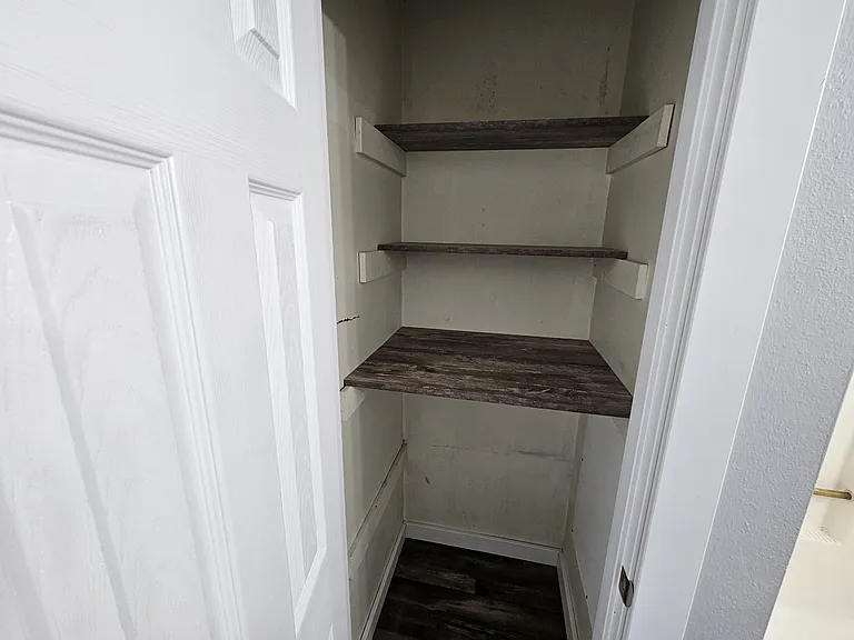 919 Gould St #1 — Photo 9