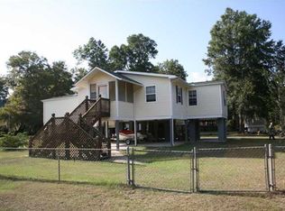 308 Shad Ln, Ridgeville, SC 29472