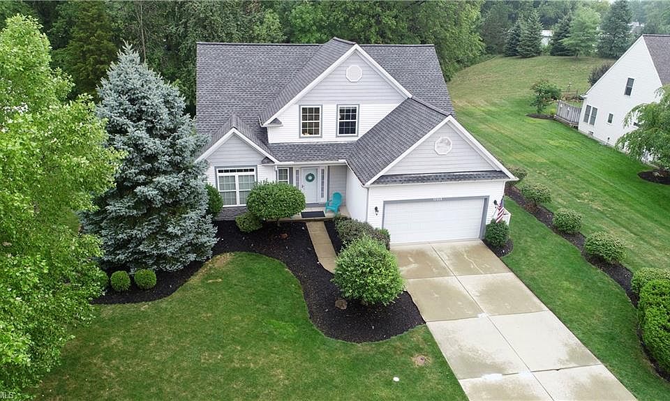 1st image of 32808 Titus Hill Ln