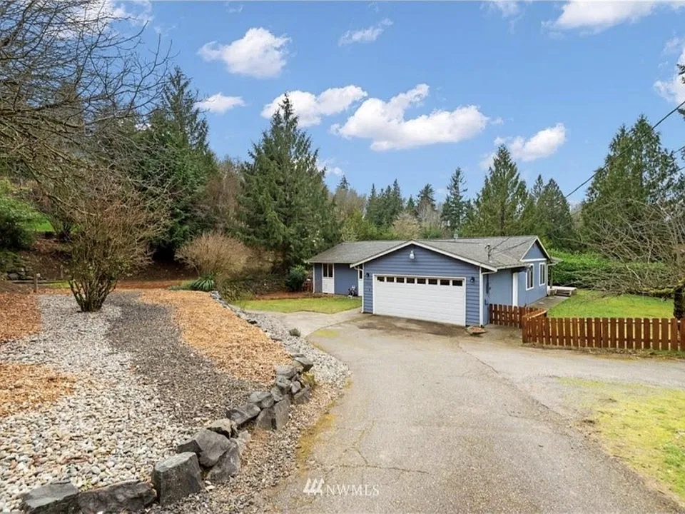 1900 Higgins Rd SE