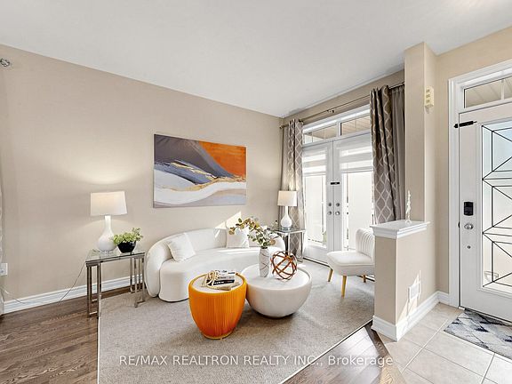 5th image of 27 Pelham Dr