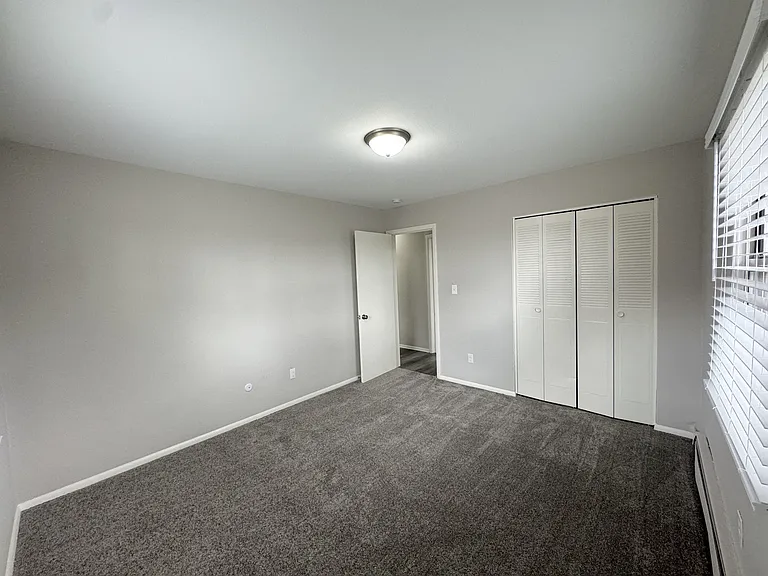 Priscilla Standish Apartments — Photo 49