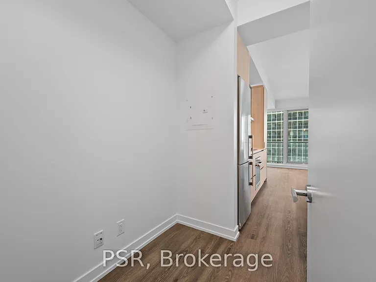 11 Ordnance St #1901 — Photo 16