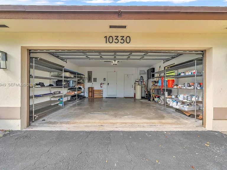 10330 SW 58th Ct — Photo 14