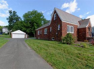 1036 New Loudon Rd, Cohoes, NY 12047