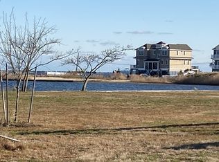 816 Holly Blvd, Bayville, NJ 08721