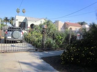 135 W 103rd St, Los Angeles, CA 90003