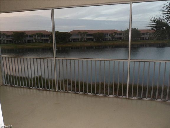 4th image of 9624 Hemingway Ln APT 4004