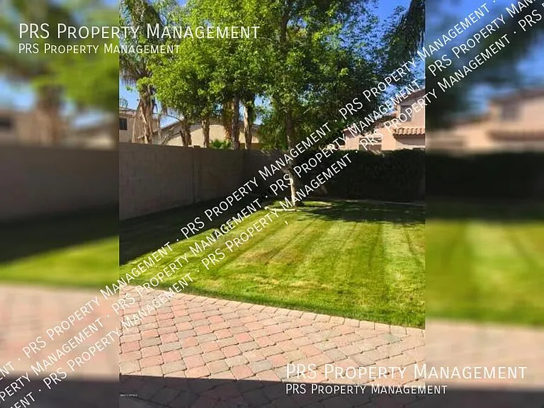 2052 E La Costa Dr — Photo 17